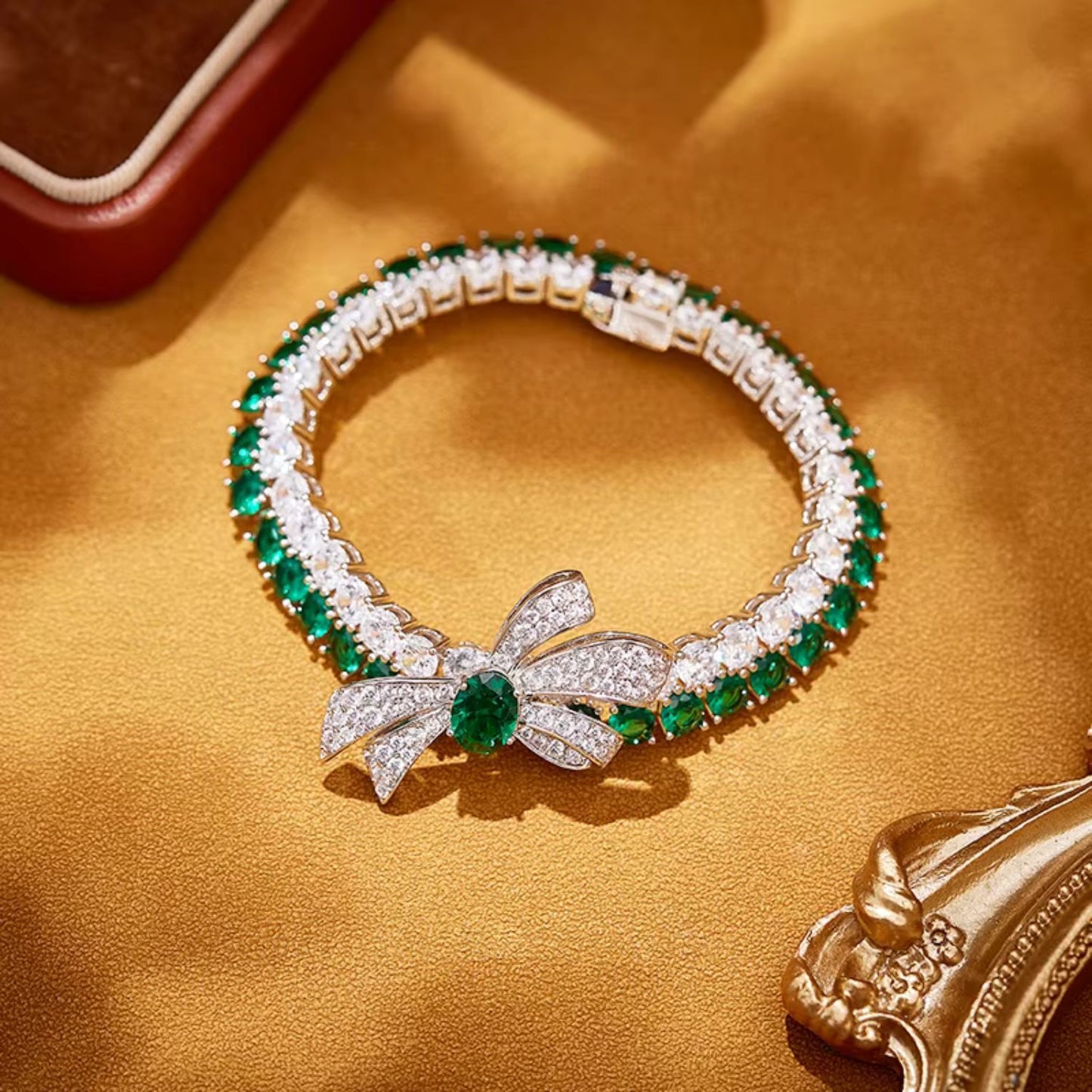 Bow Bracelet