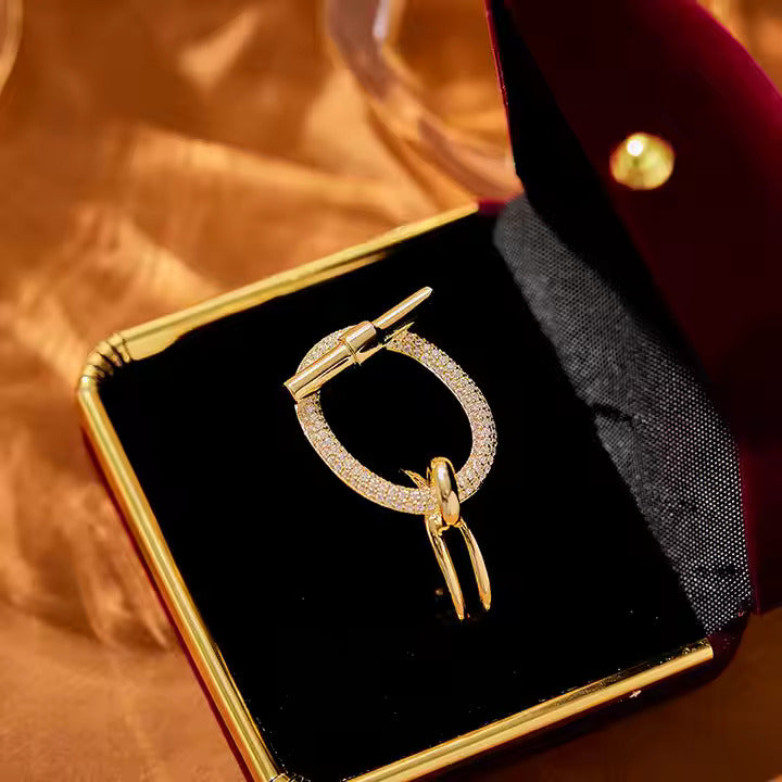 Double Buckle Ring