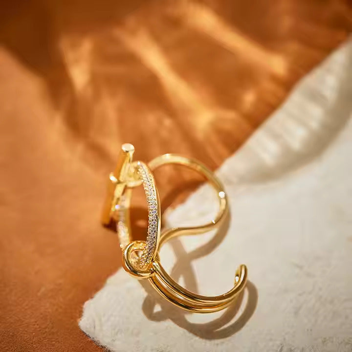 Double Buckle Ring
