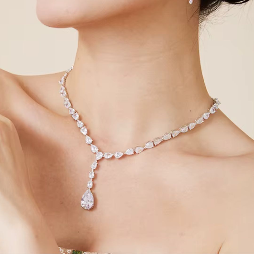 AquaLuxe Necklace