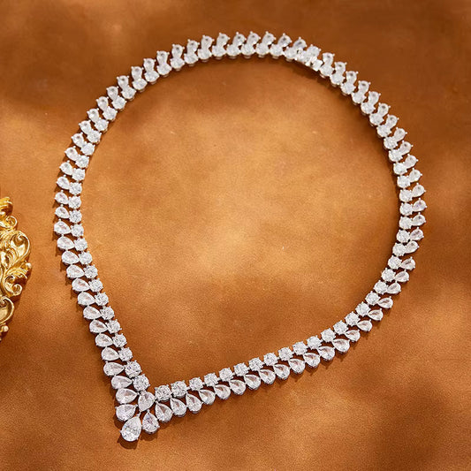 Vellure Necklace